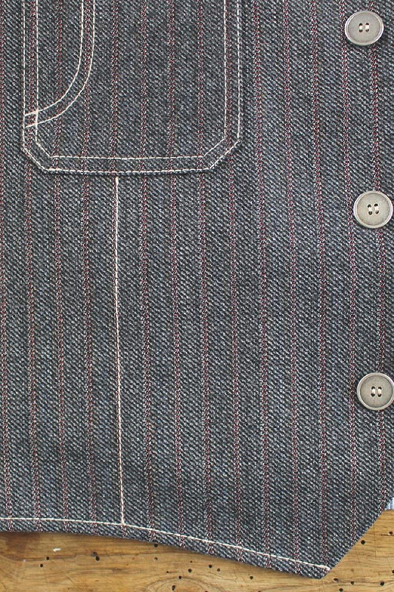 Gilet Lana con impunture in contrasto Spirit of St. Louis